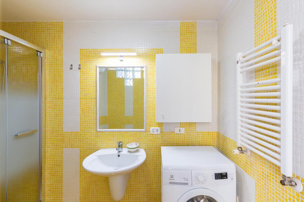 Orsola Comfort House By Napoliapartments Eksteriør billede