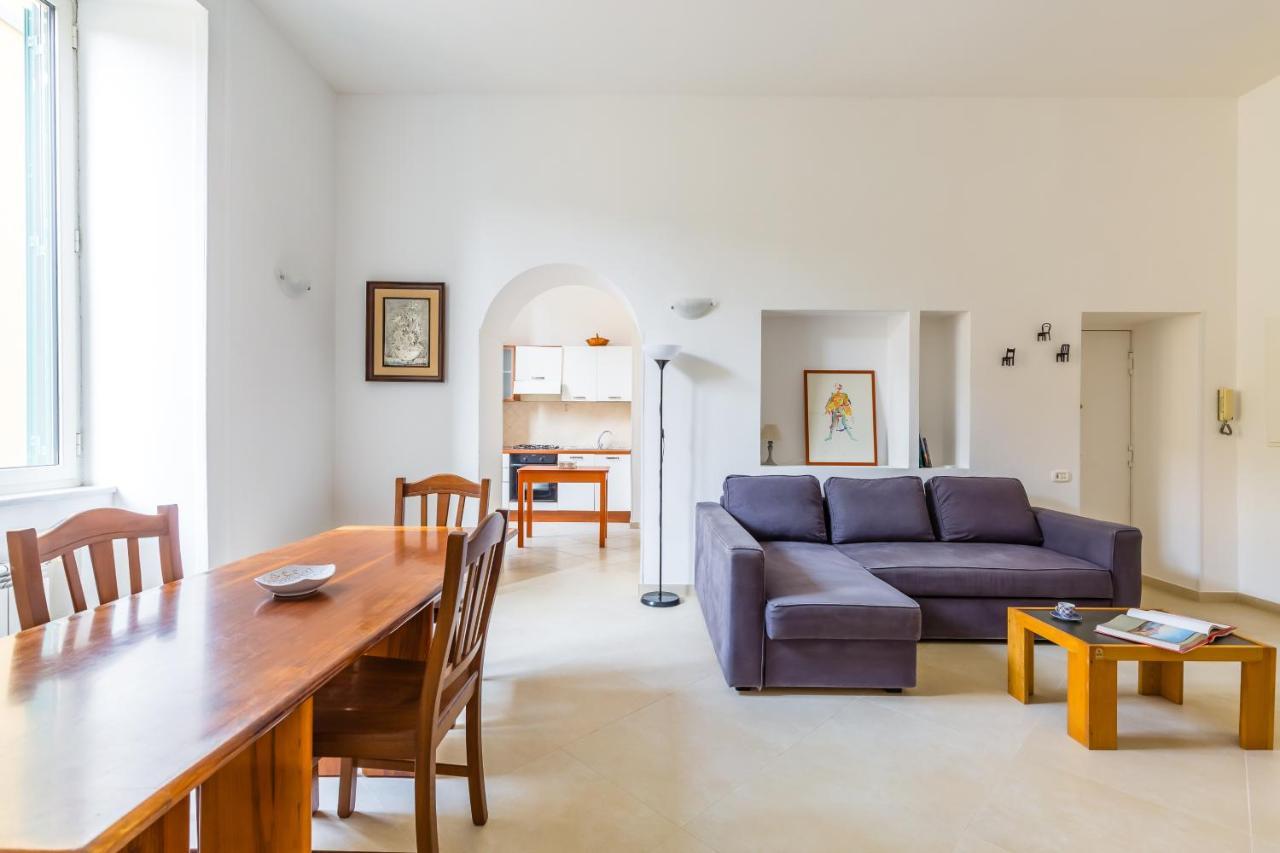 Orsola Comfort House By Napoliapartments Eksteriør billede